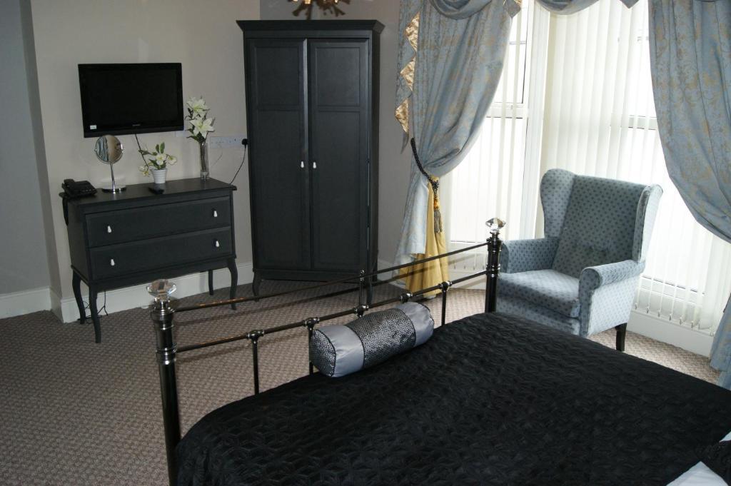 Dexby Townhouse Hotel Cardiff Room photo